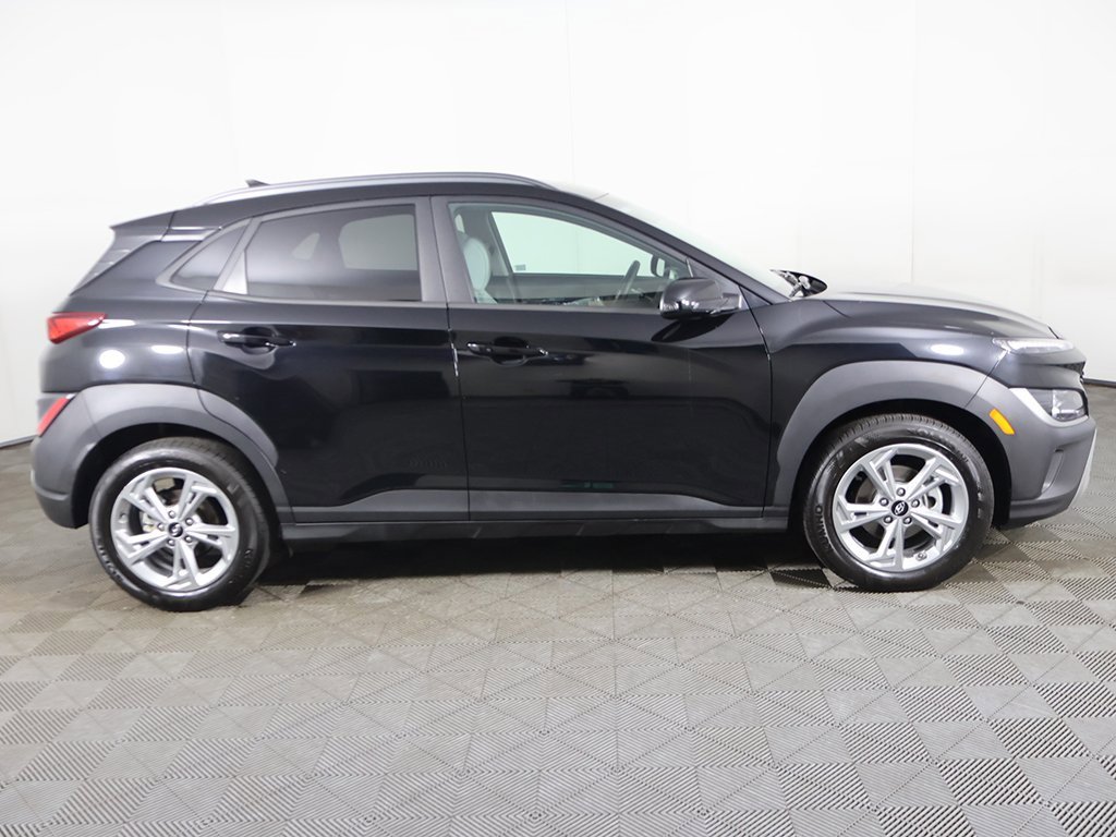 Used 2023 Hyundai Kona SEL w/ Cargo Package image 17