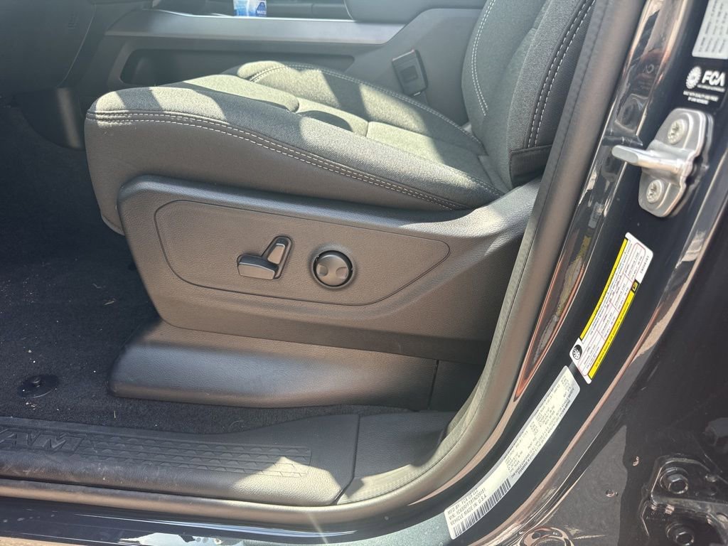 New 2026 RAM 1500 Big Horn image 32