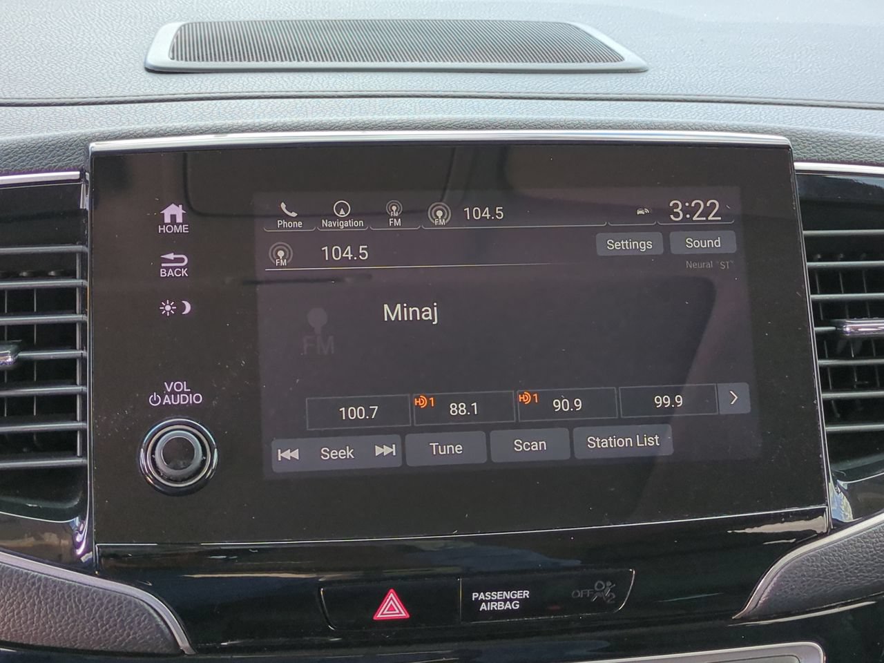 Used 2020 Honda Pilot Touring image 21