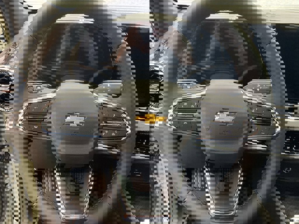 New 2026 Chevrolet Equinox LT w/ Convenience Package II image 23