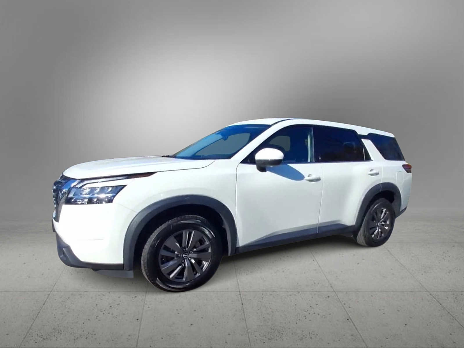 Used 2022 Nissan Pathfinder S w/ Cargo Package image 4