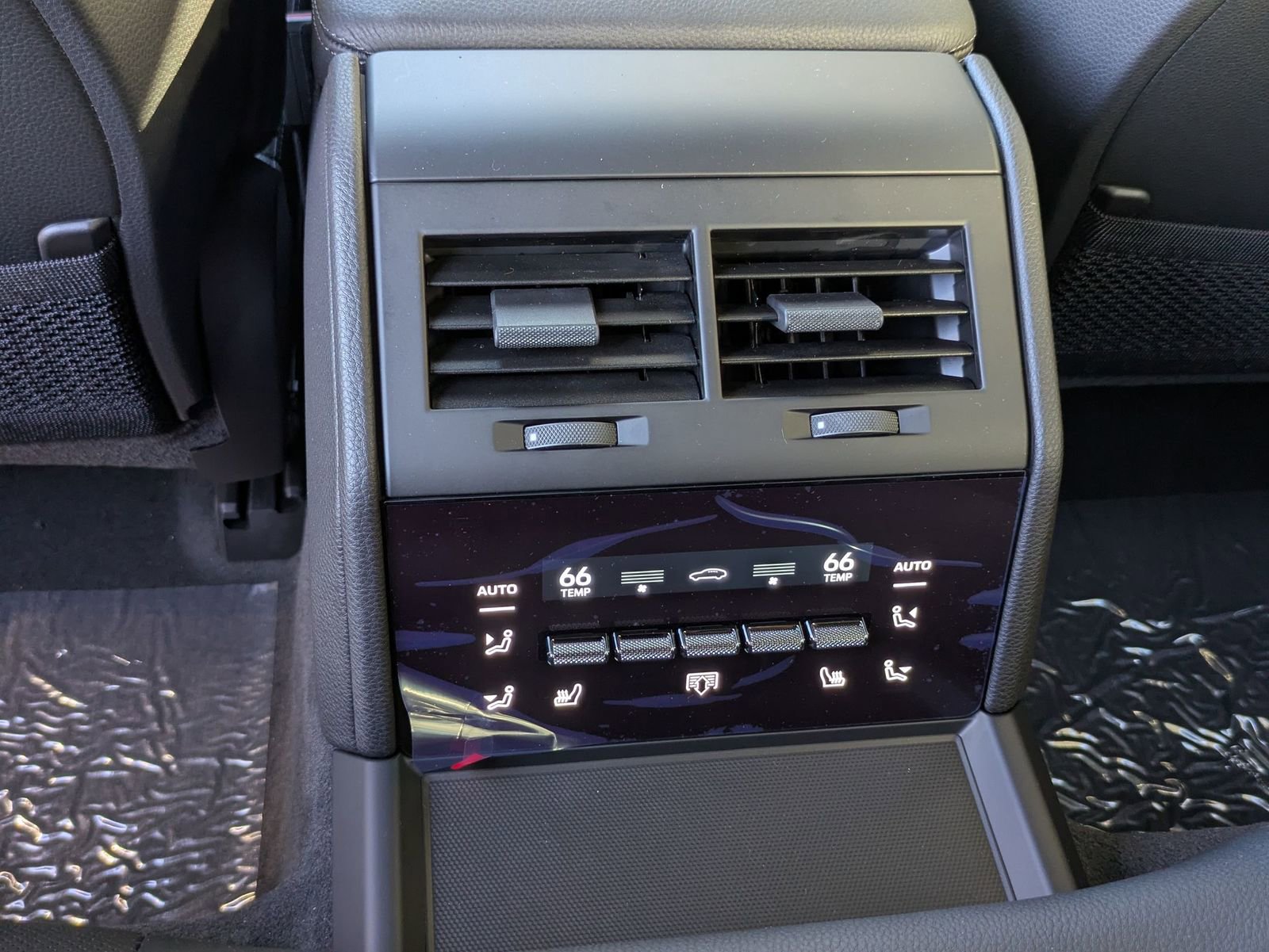 New 2026 Porsche Panamera image 26