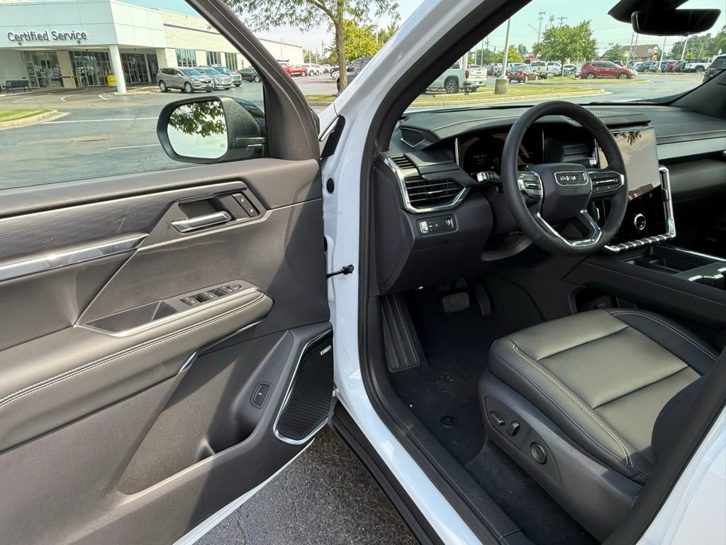 New 2026 GMC Acadia Elevation w/ Elevation Premium Package image 18