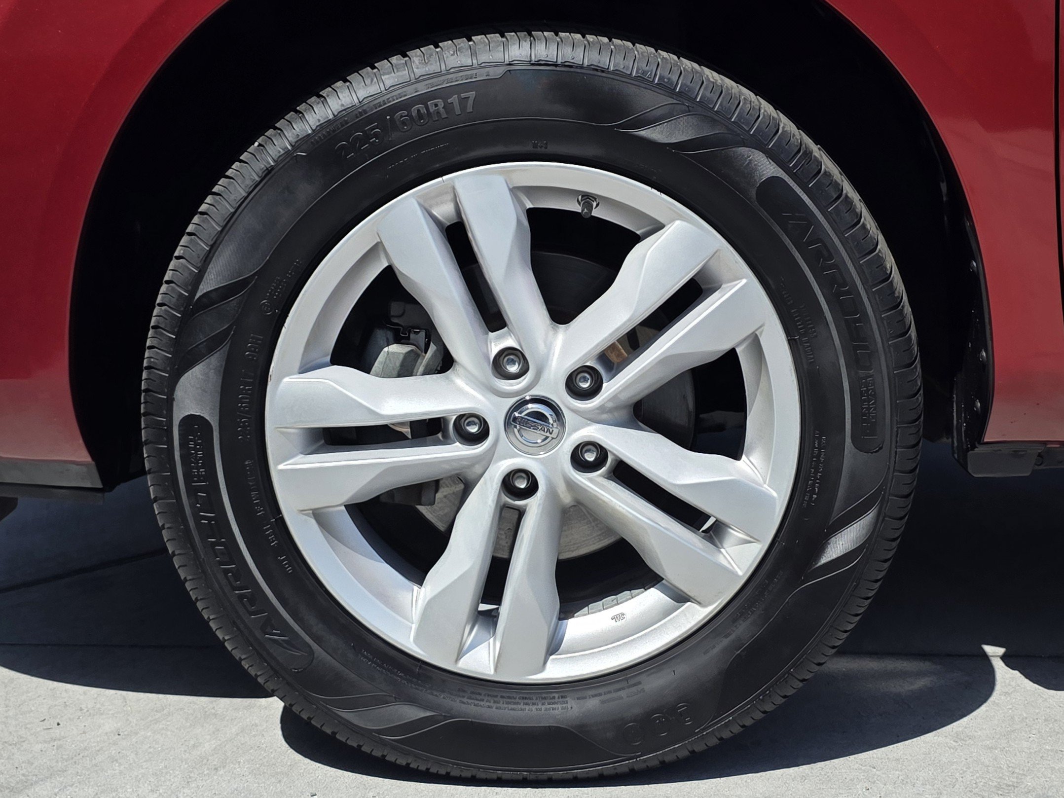 Used 2015 Nissan Rogue S w/ Convenience Package FWD image 9