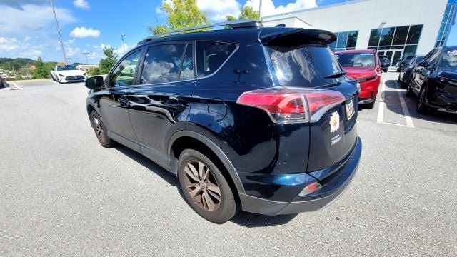 Used 2018 Toyota RAV4 XLE FWD image 6
