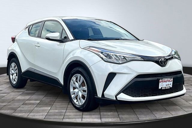 Used 2020 Toyota C-HR LE FWD image 3