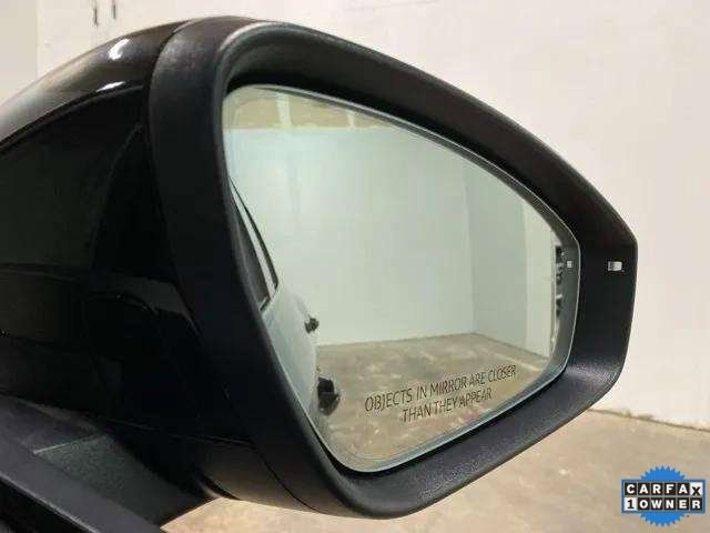 Used 2024 Audi Q4 e-tron Premium Plus w/ Premium Plus image 94