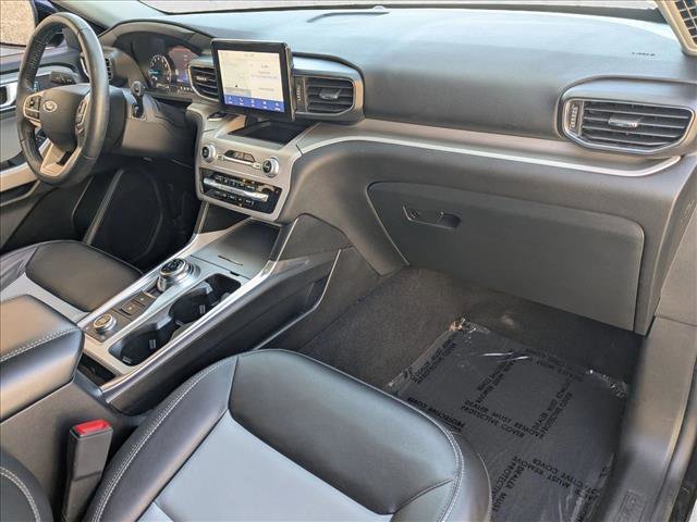 Certified 2023 Ford Explorer XLT w/ Equipment Group 202A AWD/4WD image 25