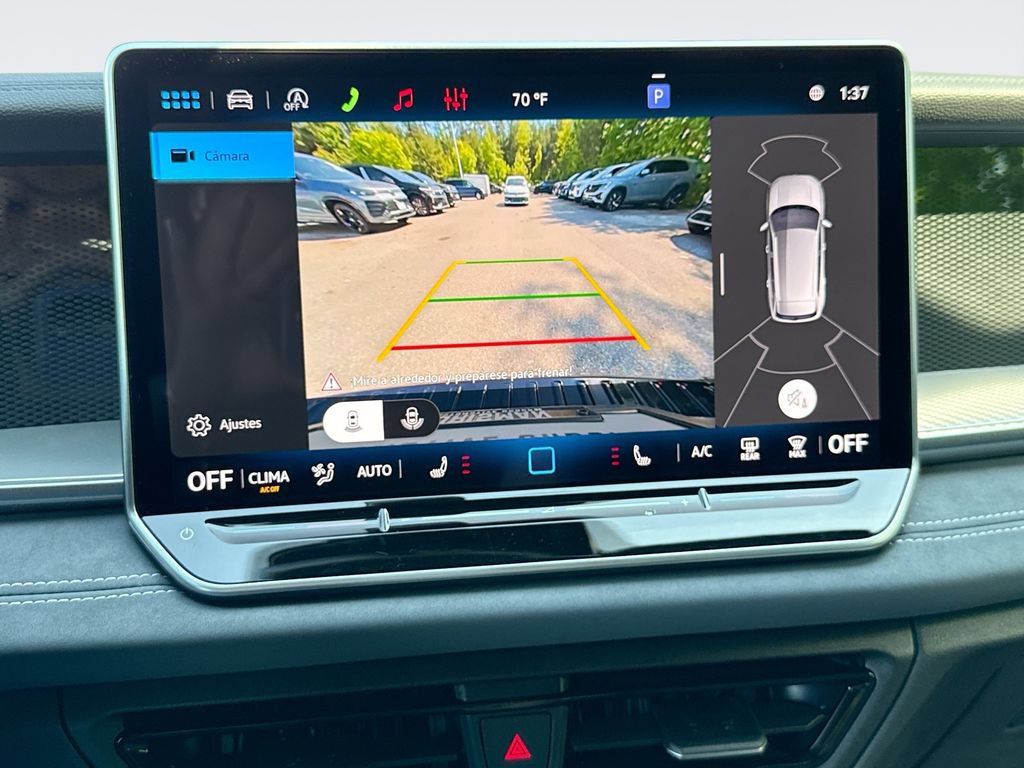 New 2026 Volkswagen Tiguan SE R-Line AWD/4WD image 22