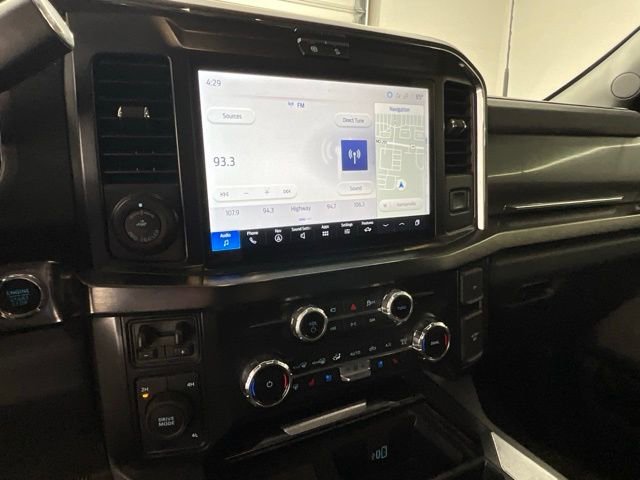 Used 2025 Ford F350 Lariat w/ Lariat Ultimate Package image 10