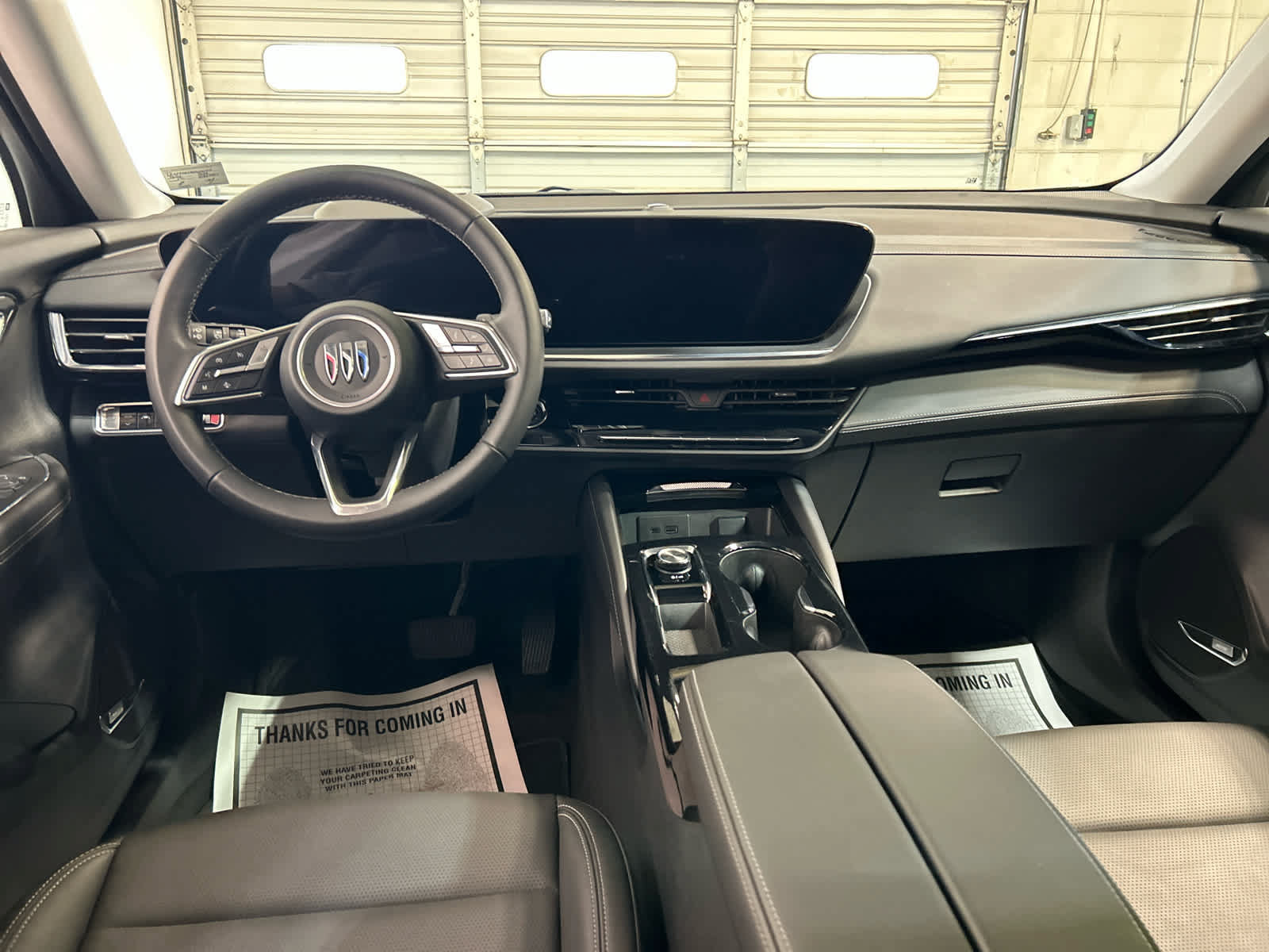 Used 2025 Buick Envision Preferred image 4