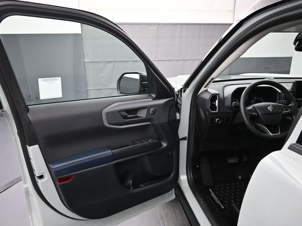 Certified 2024 Ford Bronco Sport Outer Banks w/ Tech Package image 9