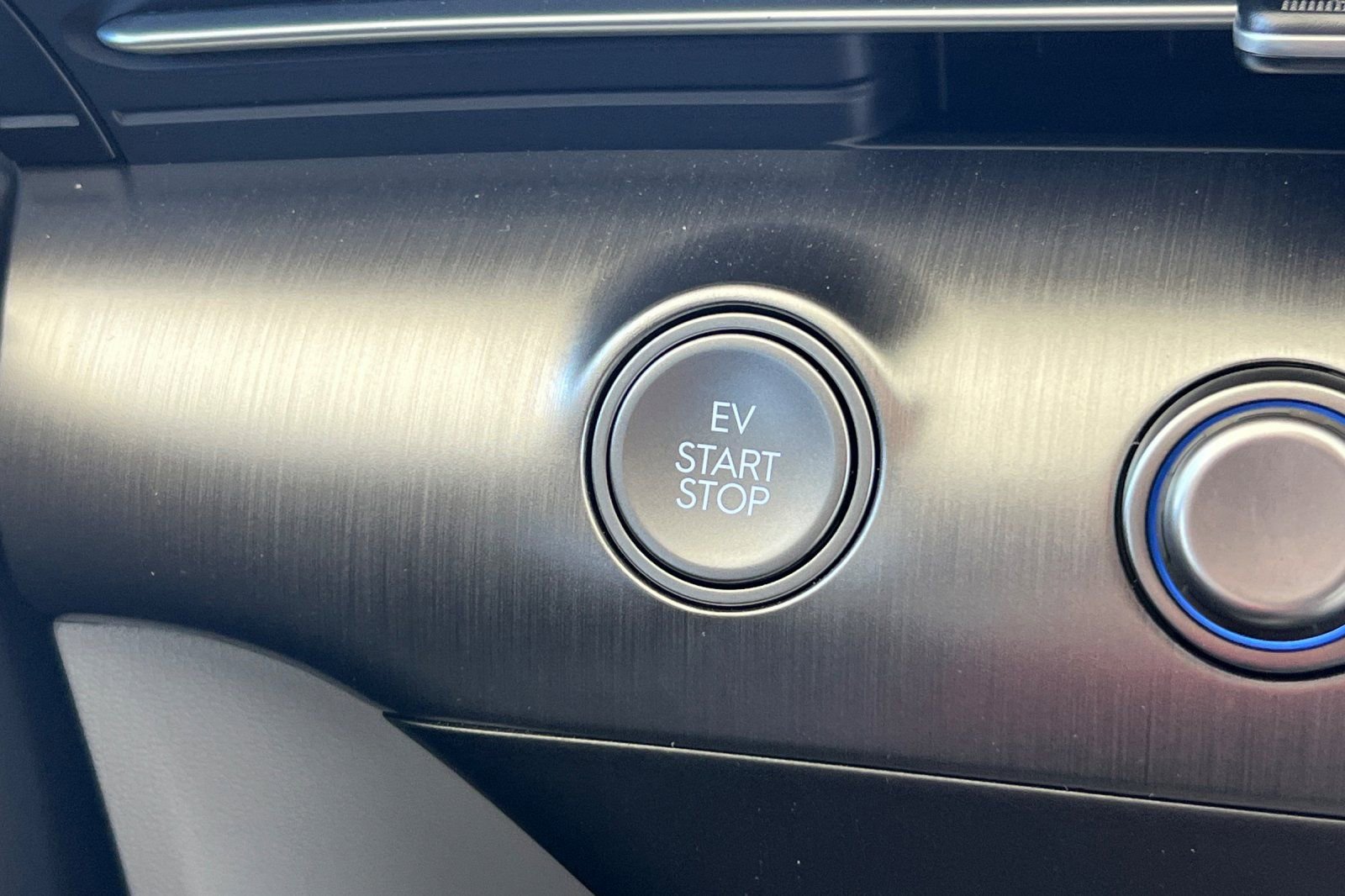 New 2025 Hyundai Kona SEL FWD image 21