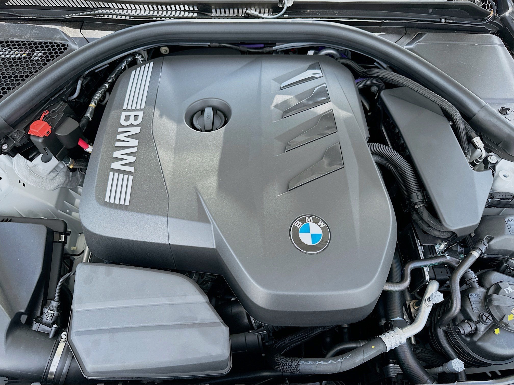 Used 2025 BMW 330i Sedan w/ Premium Package RWD image 32