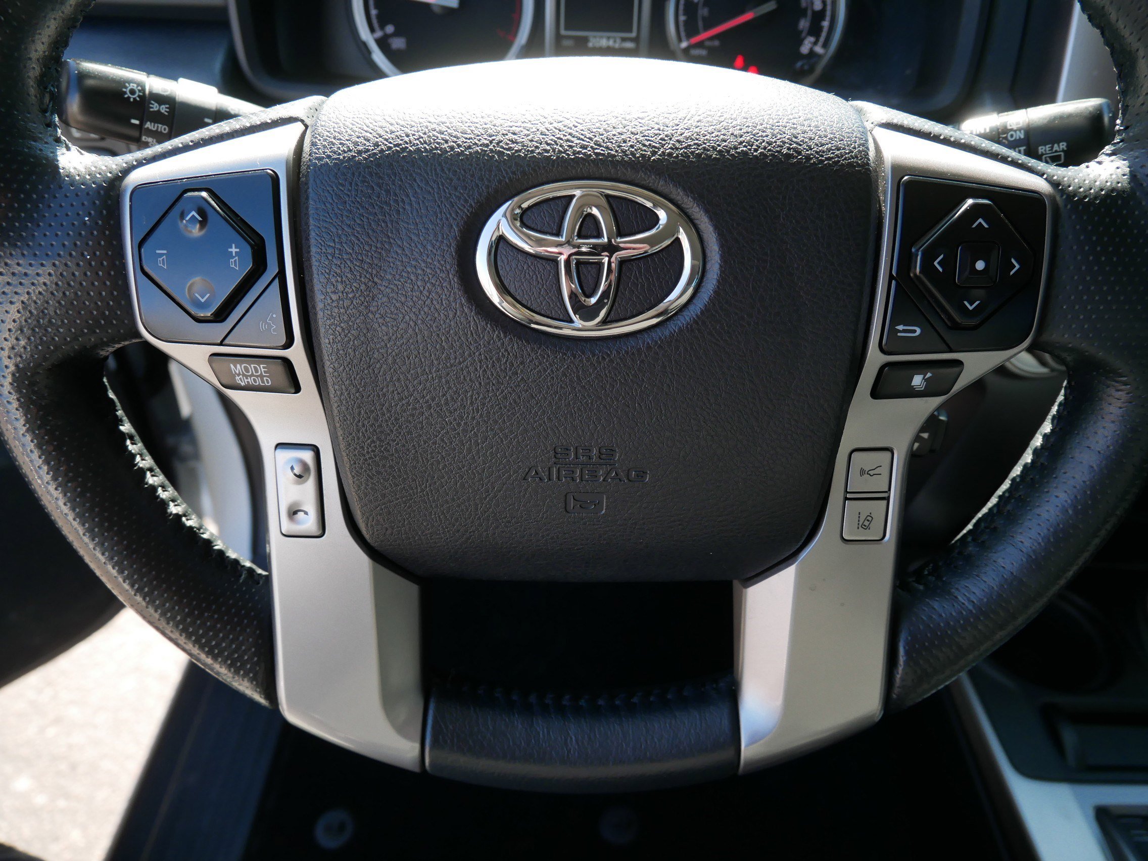 Certified 2024 Toyota 4Runner Limited image 25