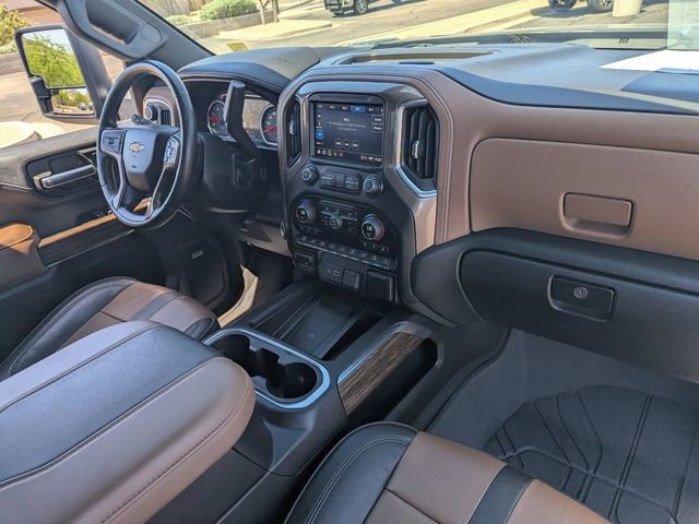 Used 2023 Chevrolet Silverado 2500 High Country w/ Z71 Off-Road Package image 12