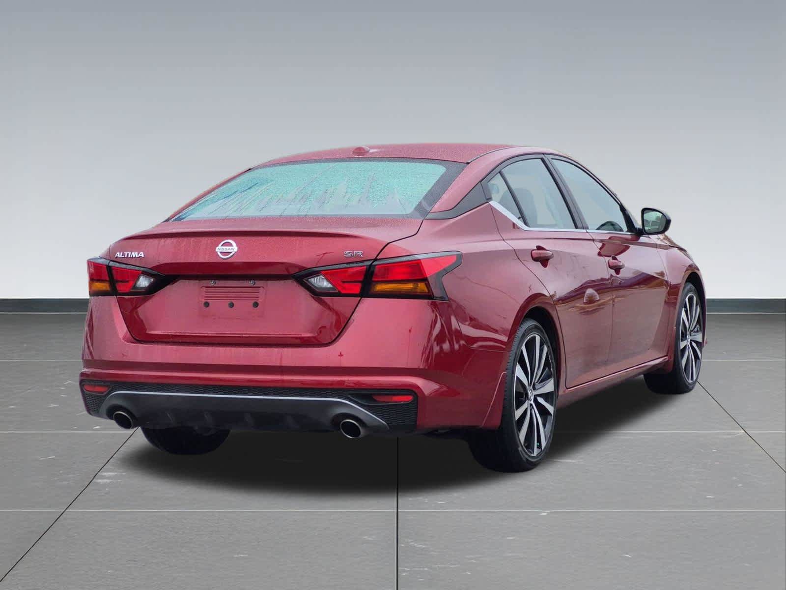 Used 2019 Nissan Altima 2.5 SR FWD image 6