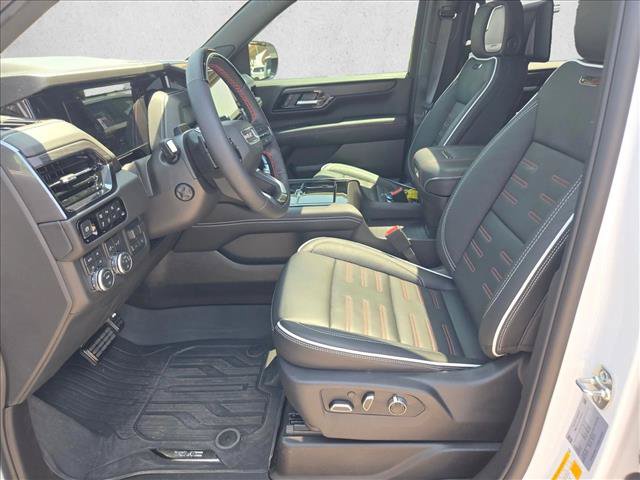 Used 2026 GMC Yukon AT4 Ultimate AWD/4WD image 16