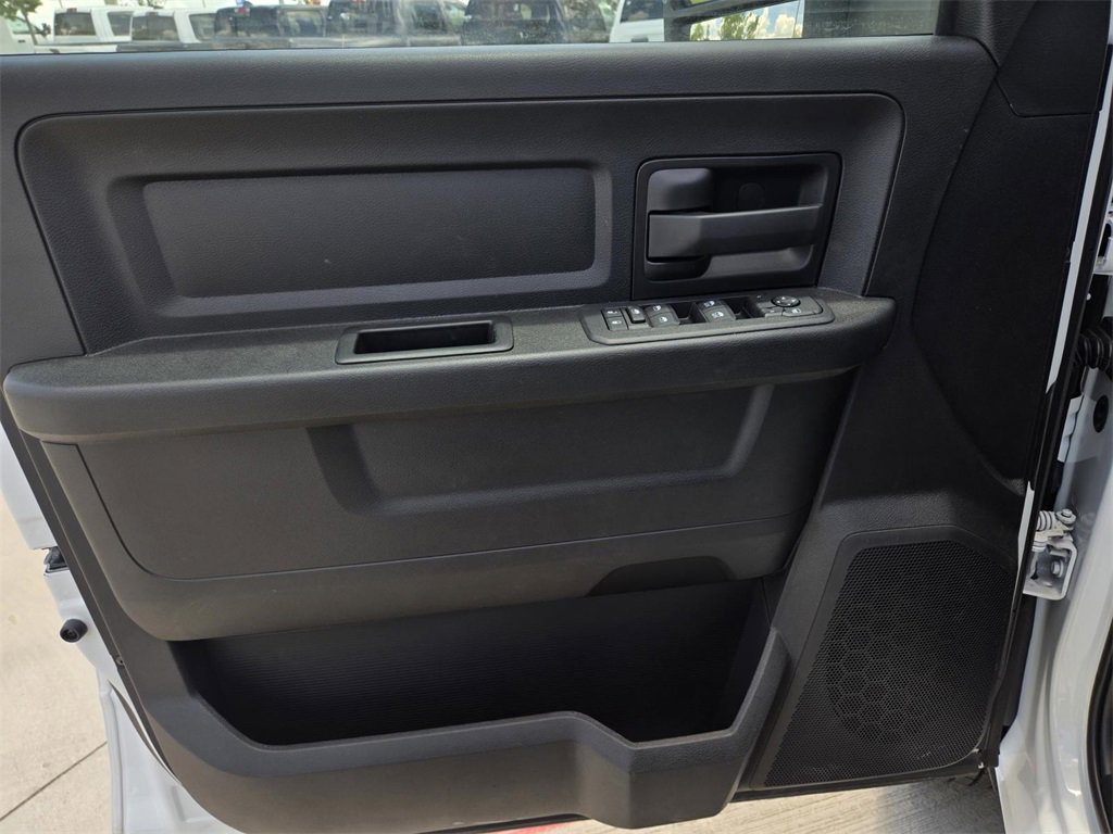 New 2025 RAM 3500 Tradesman w/ Chrome Appearance Group image 18