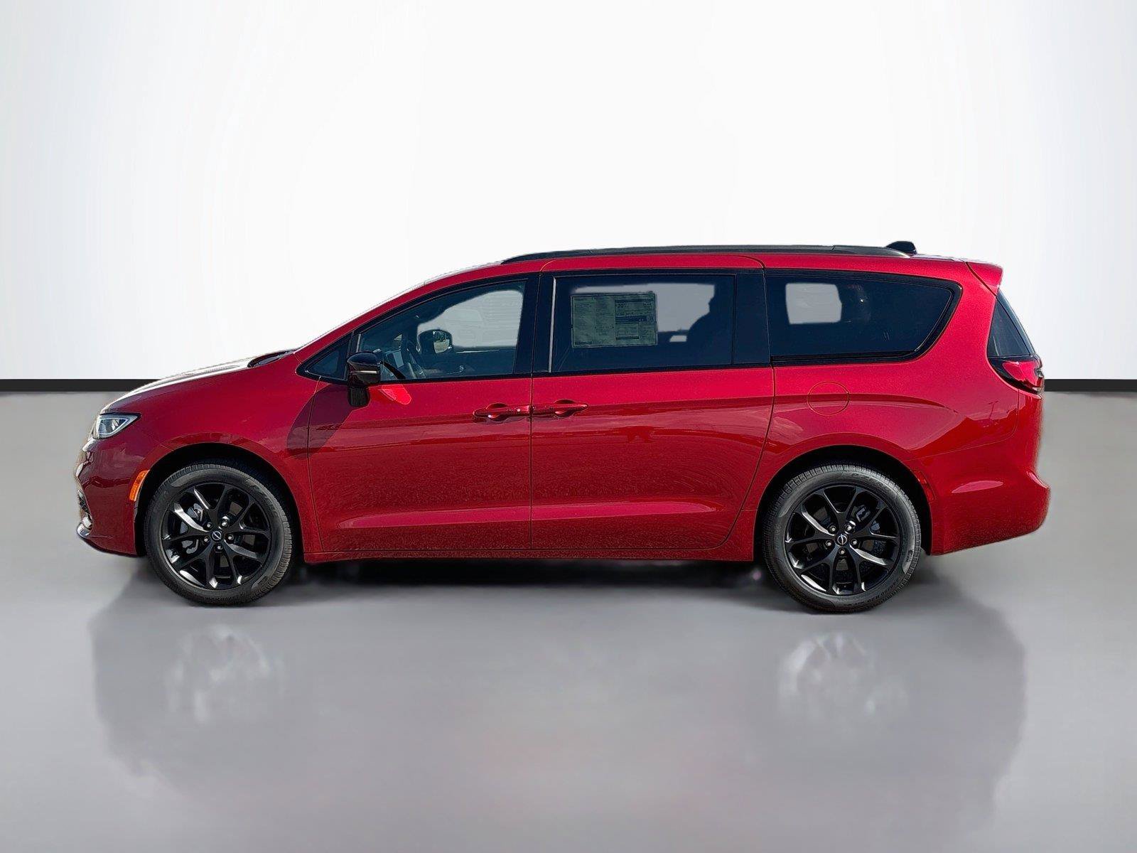 New 2026 Chrysler Pacifica Select w/ S Appearance Package AWD/4WD image 8