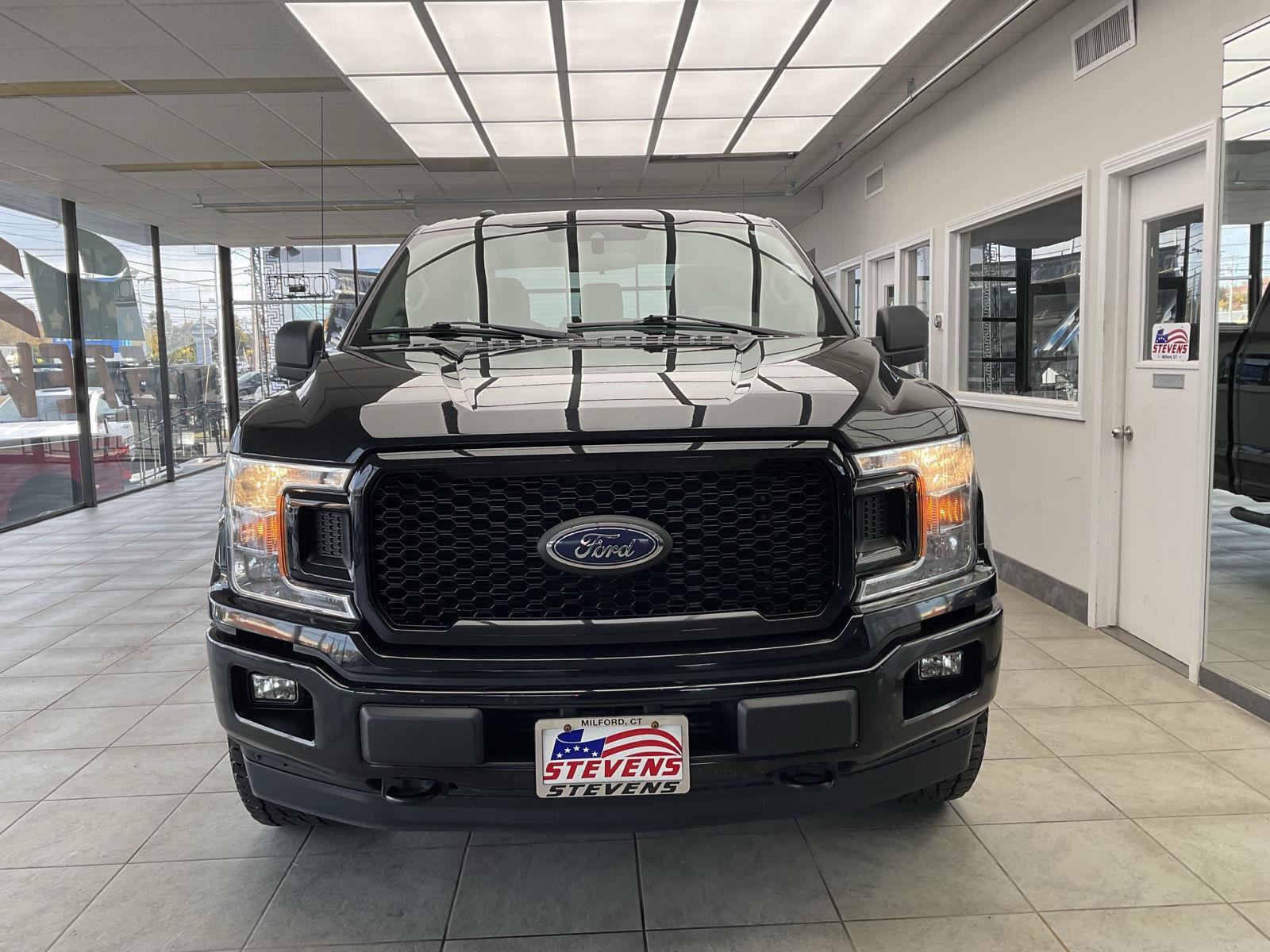 Used 2019 Ford F150 XL w/ Equipment Group 101A Mid AWD/4WD image 2