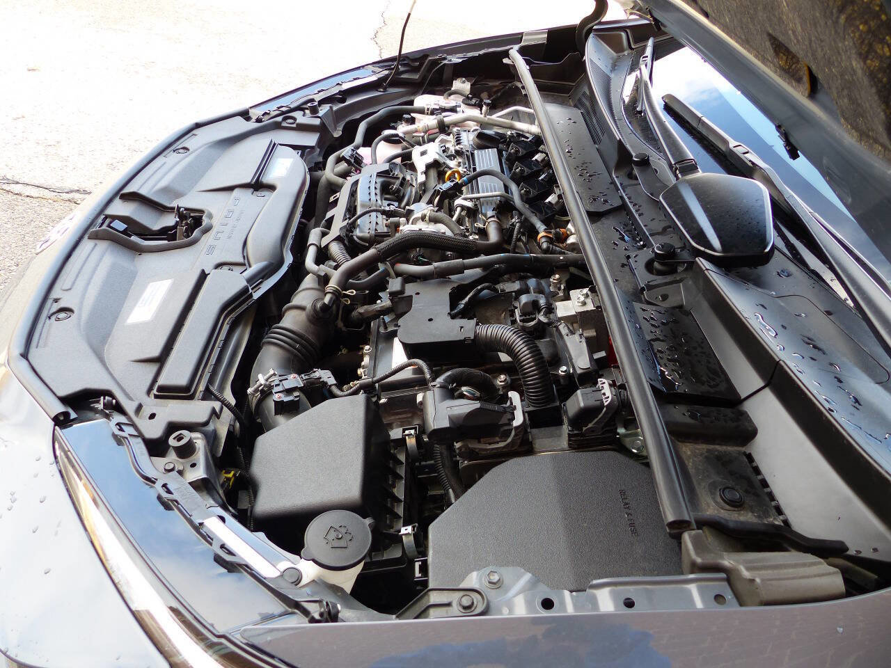 Used 2024 Toyota Prius LE image 15