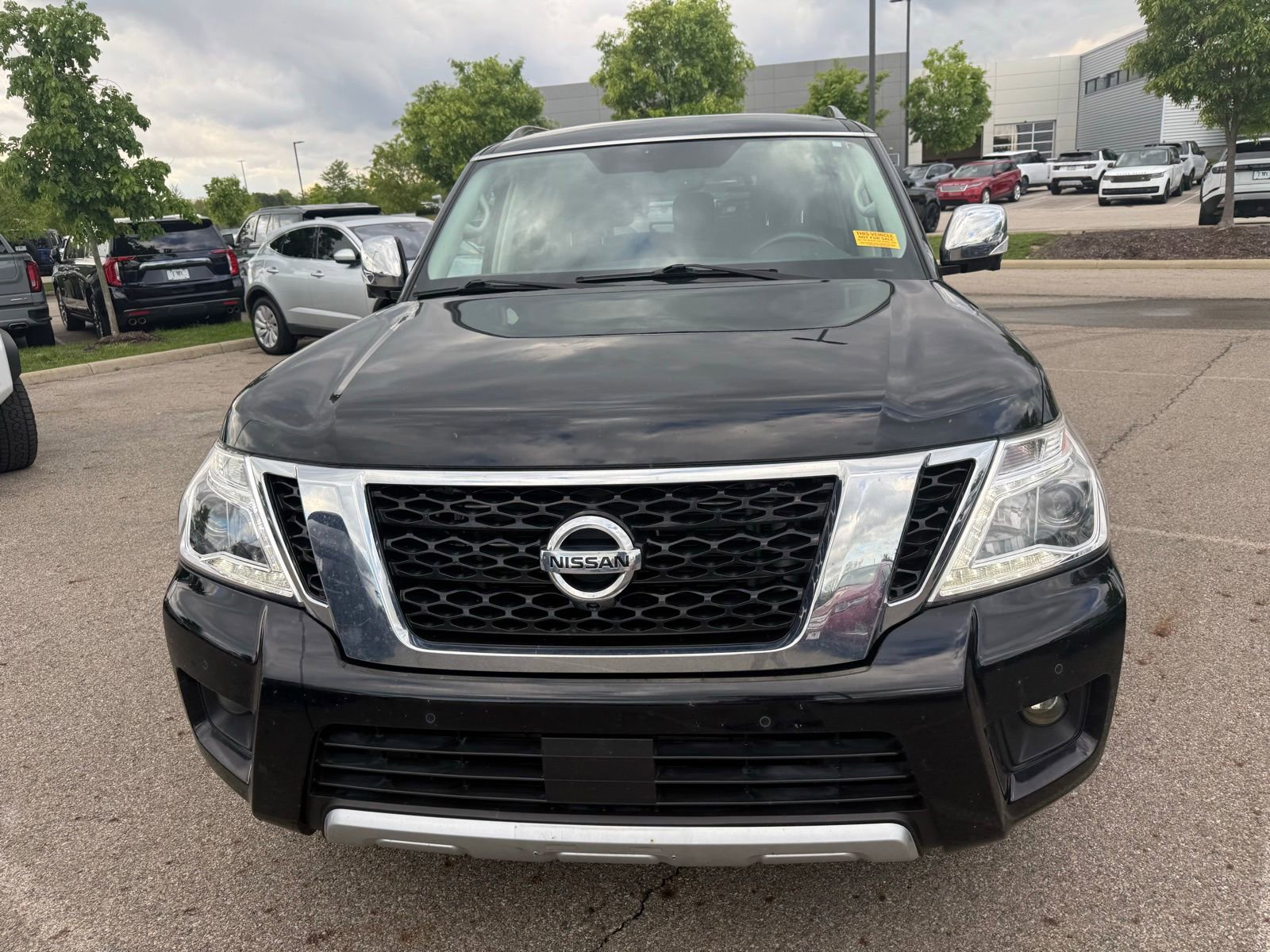 Used 2018 Nissan Armada SL AWD/4WD image 2