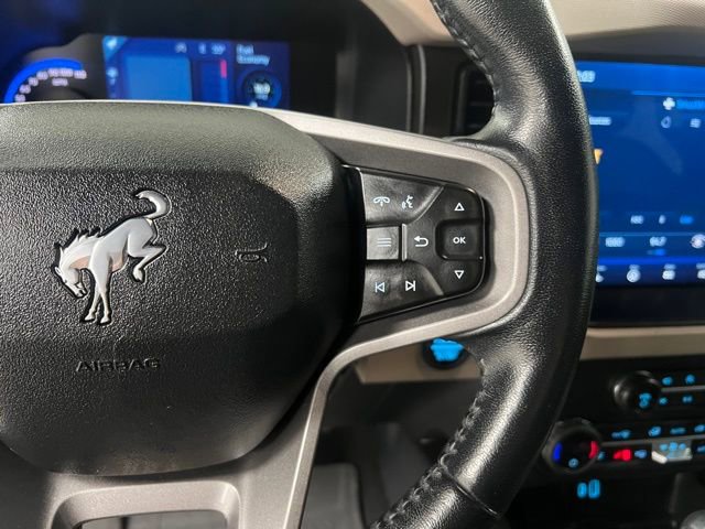 Used 2023 Ford Bronco Wildtrak image 30