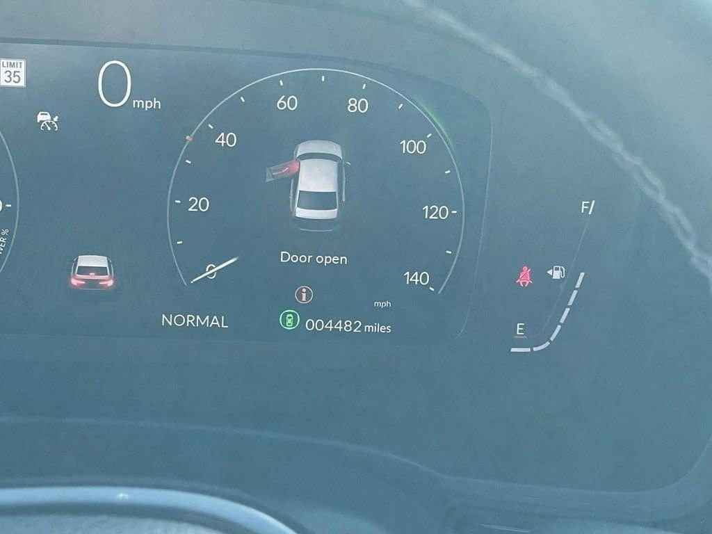 Used 2025 Honda Civic Sport Touring image 25