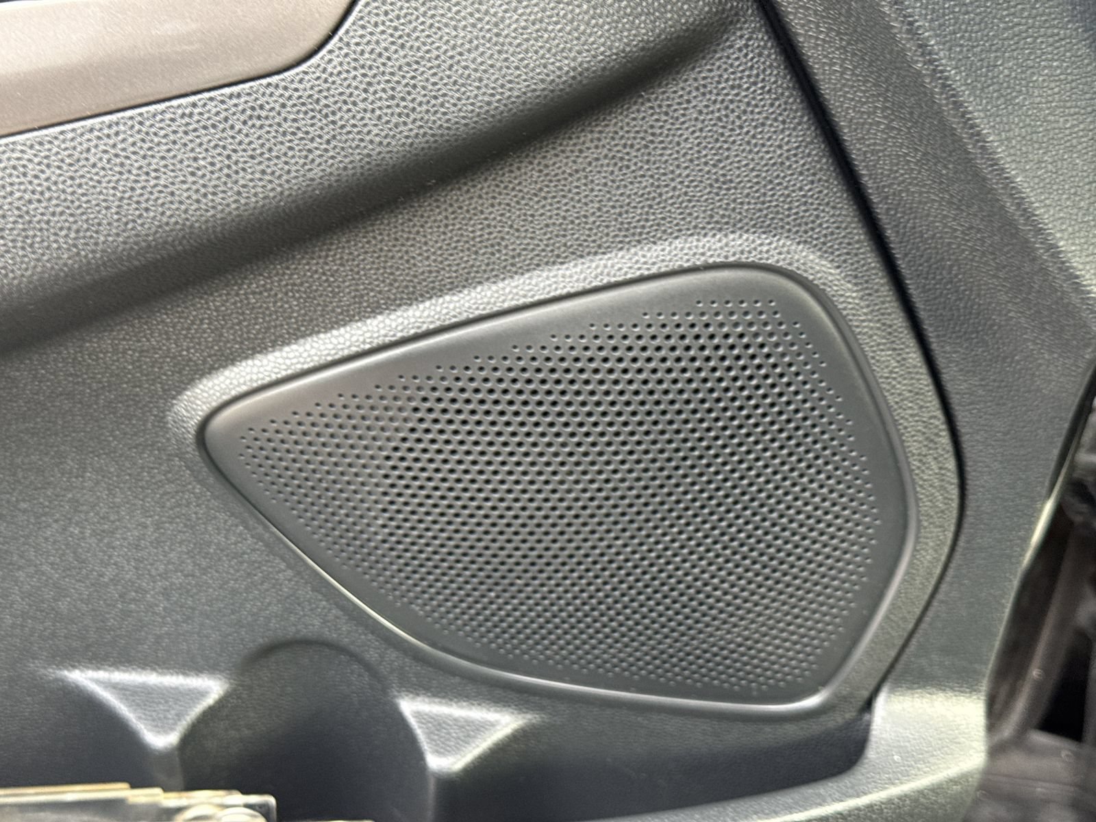 Used 2019 Ford EcoSport SE FWD image 21