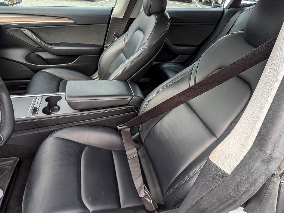 Used 2022 Tesla Model 3 Long Range image 14