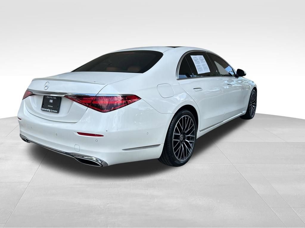 Used 2023 Mercedes-Benz S 500 4MATIC image 3