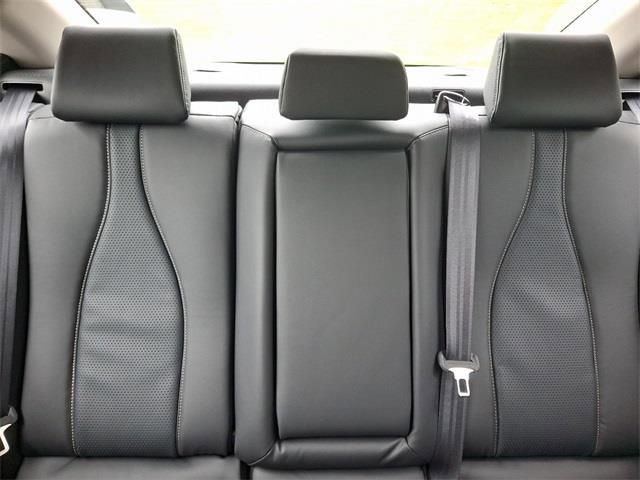 New 2025 Acura TLX w/ Technology Package image 21