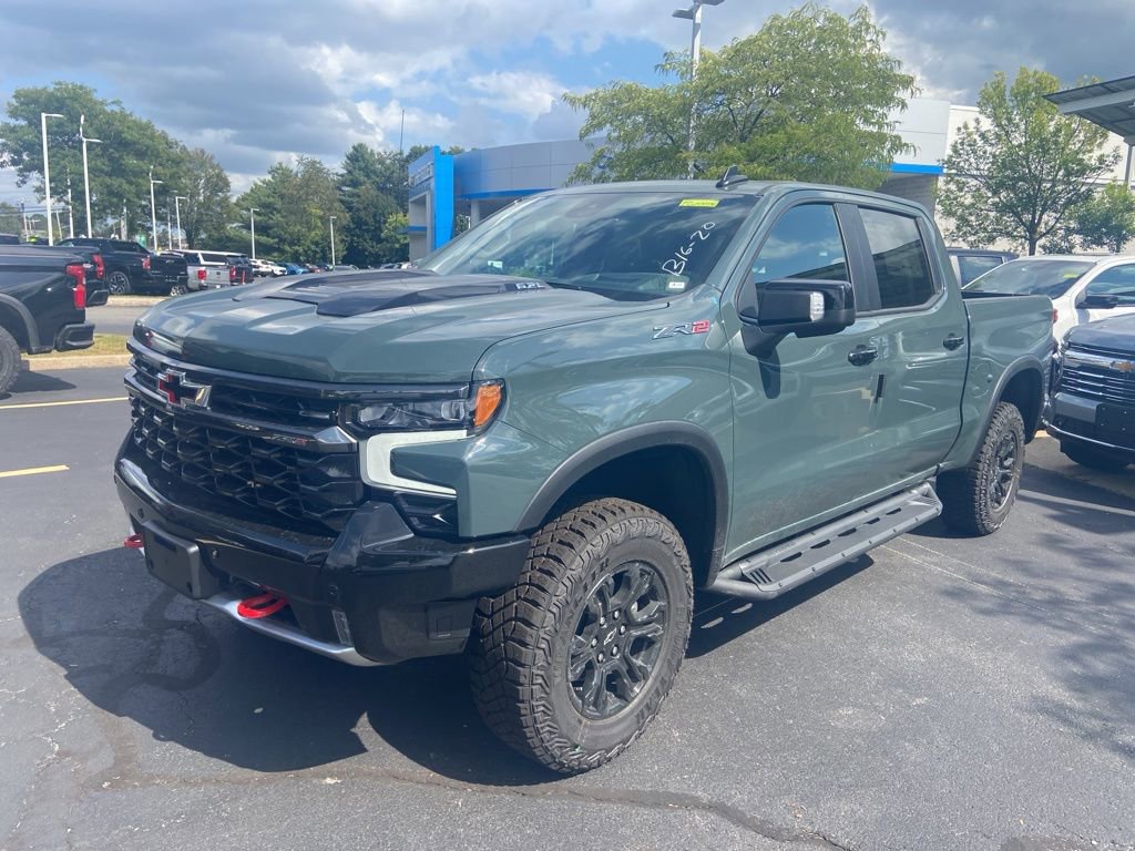 New 2026 Chevrolet Silverado 1500 ZR2 image 2
