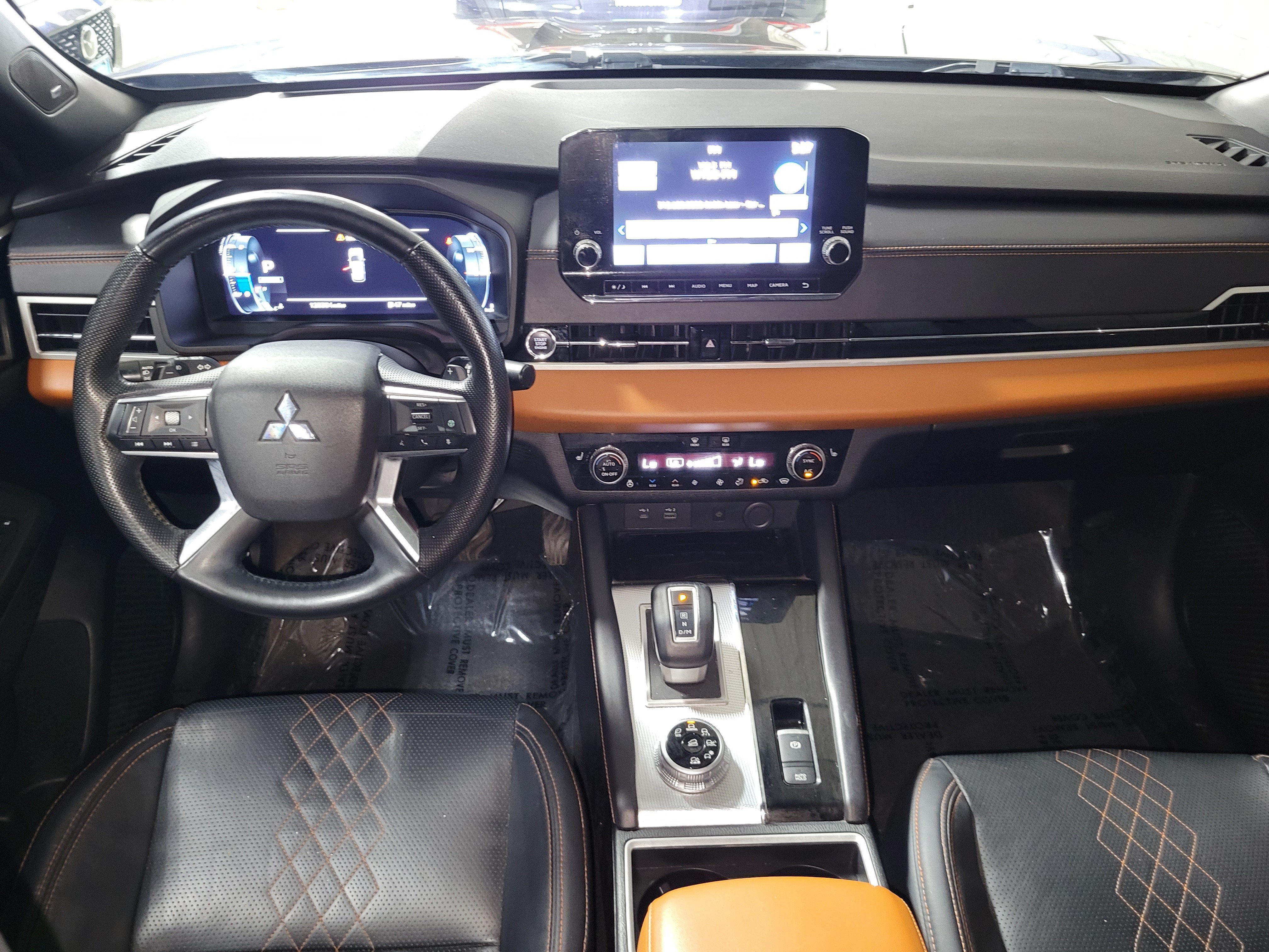 Used 2022 Mitsubishi Outlander SEL AWD/4WD image 13
