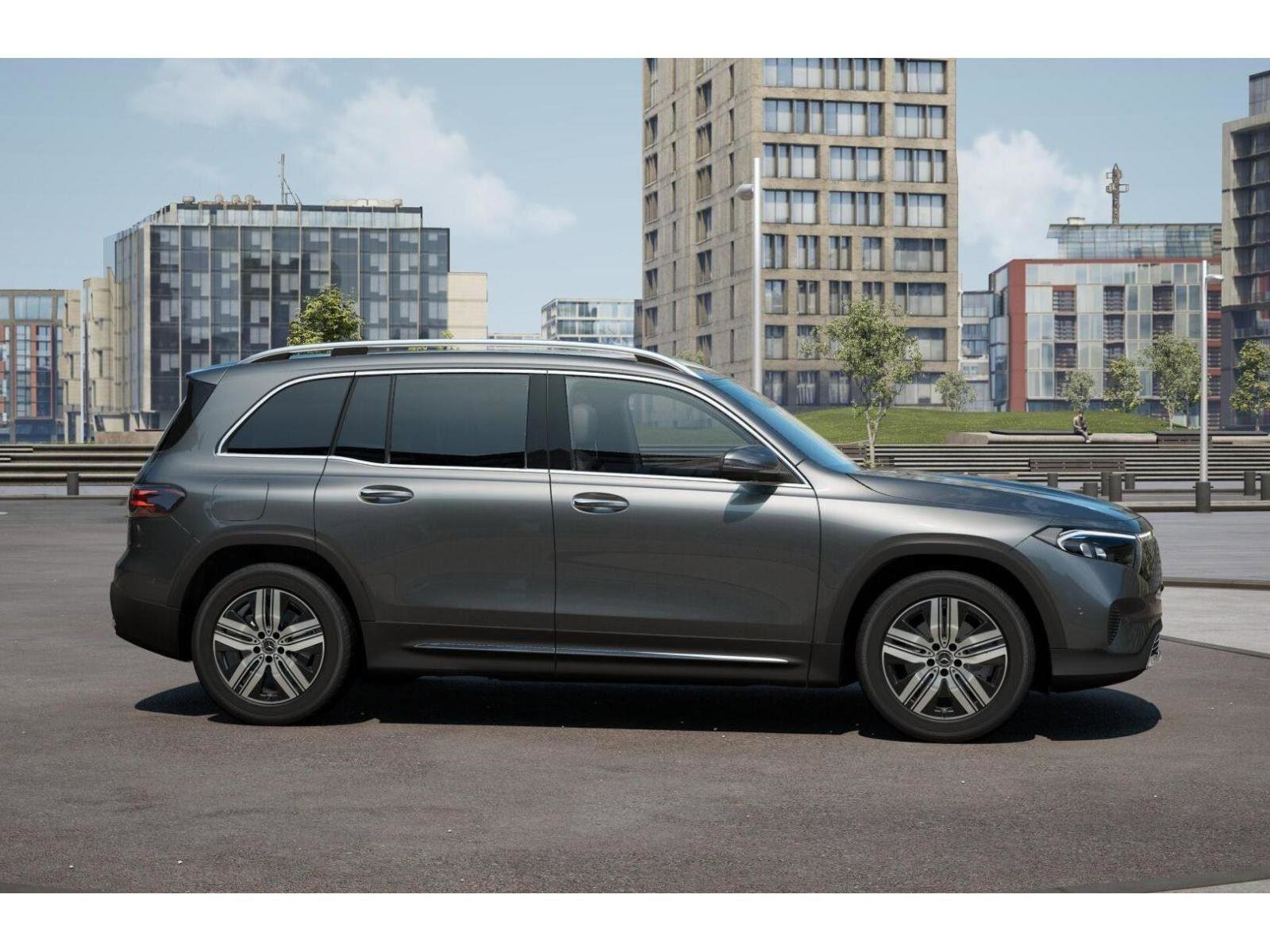 Used 2025 Mercedes-Benz EQB 250+ image 15