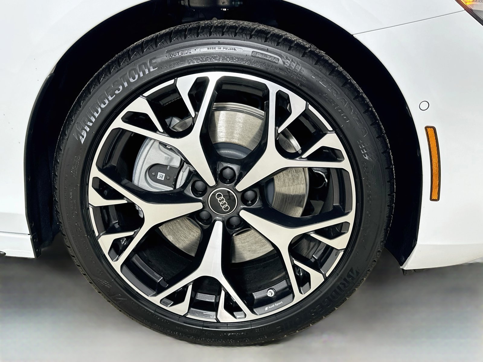 New 2026 Audi A6 Premium Plus AWD/4WD image 11