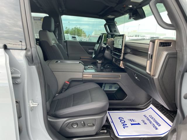 Certified 2025 GMC Hummer EV 3X AWD/4WD image 18