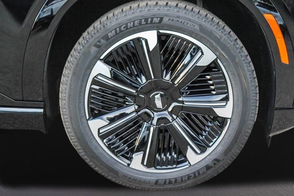 Used 2025 Cadillac Escalade IQ Sport 2 image 16