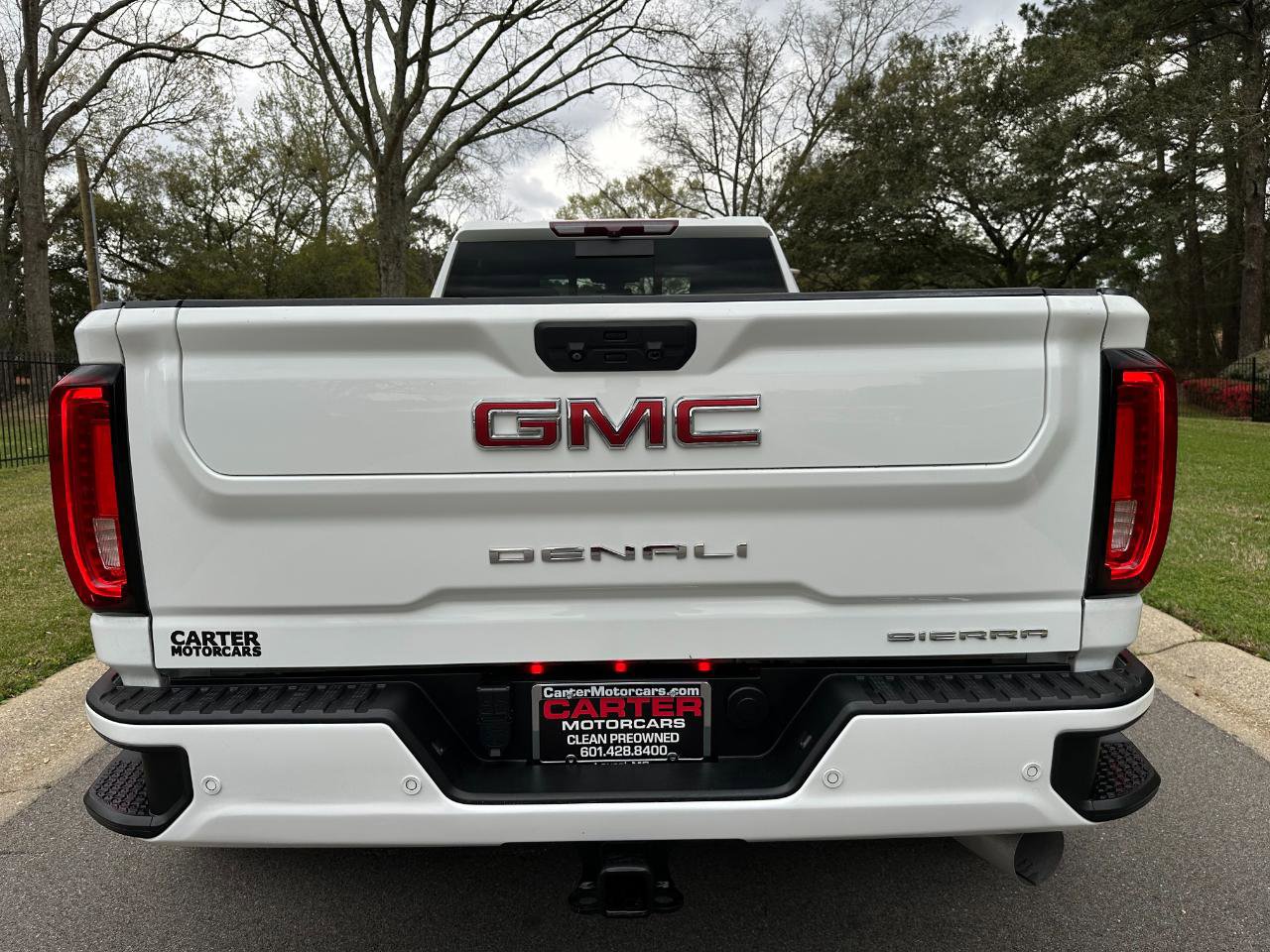 Used 2022 GMC Sierra 3500 Denali image 6