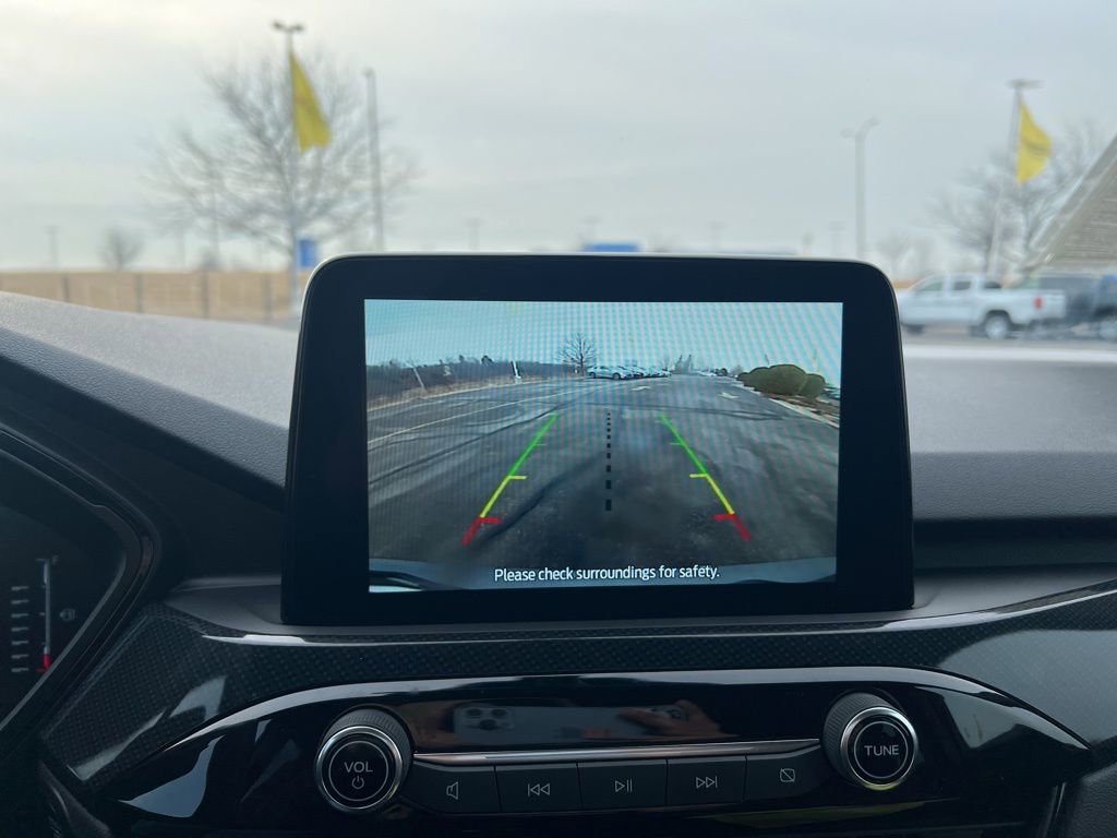 Used 2024 Ford Escape ST-Line image 18