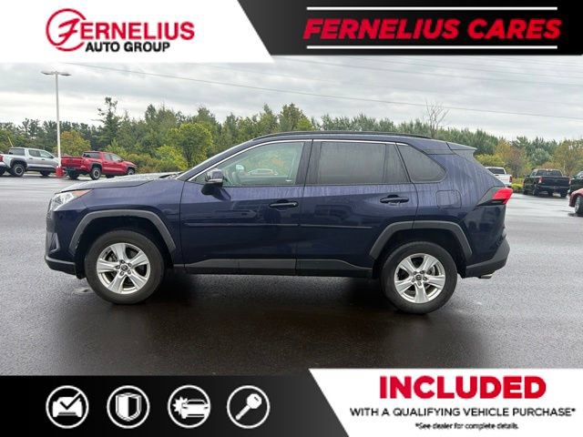 Used 2021 Toyota RAV4 XLE w/ Convenience Package AWD/4WD image 4
