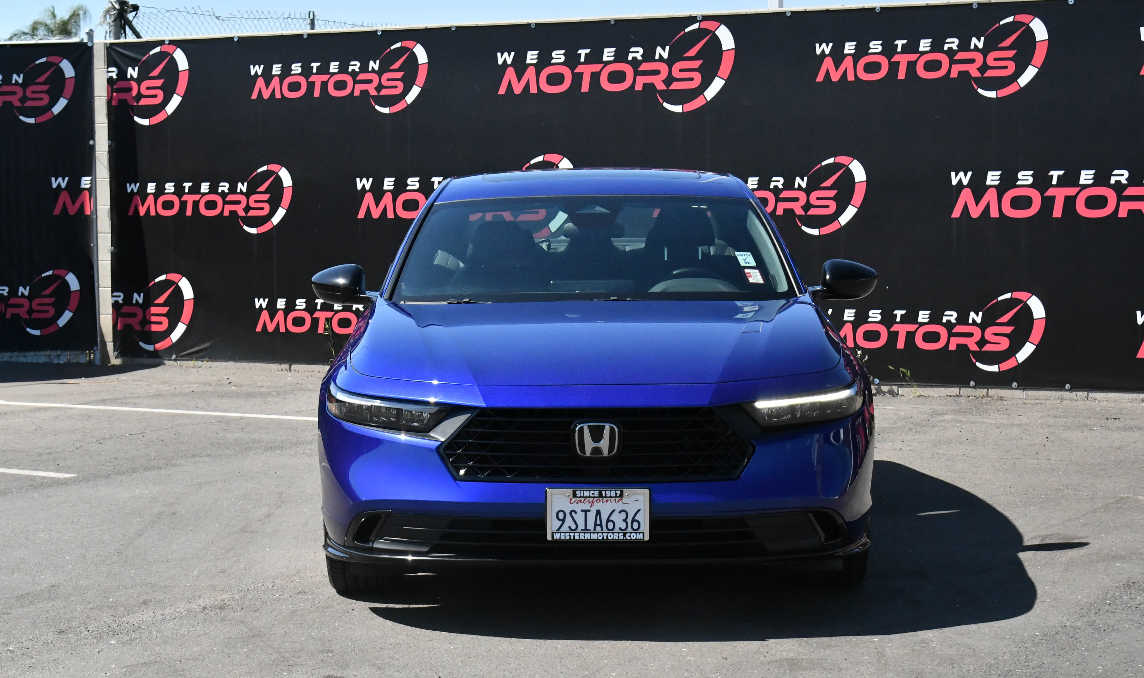 Used 2025 Honda Accord Sport image 2