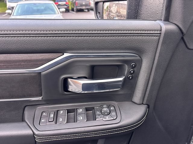New 2026 RAM 2500 Laramie w/ Night Edition AWD/4WD image 15