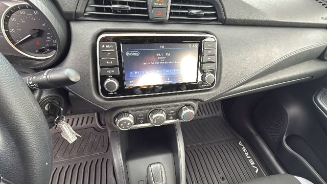 Used 2025 Nissan Versa S w/ Trunk Package image 15