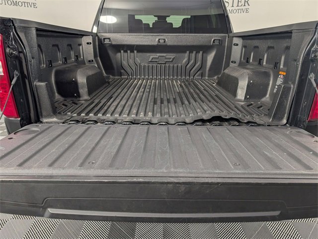 Used 2025 Chevrolet Silverado 1500 LT image 28