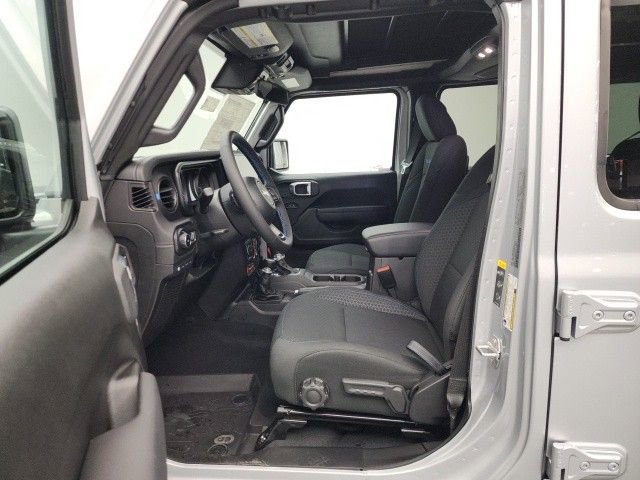 New 2024 Jeep Wrangler Unlimited Rubicon 4xe w/ Convenience Group image 13