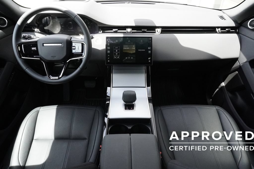 Used 2025 Land Rover Range Rover Evoque S AWD/4WD image 9