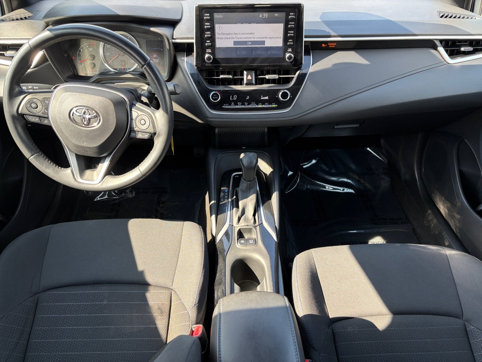 Used 2020 Toyota Corolla SE w/ Carpet Mat Package (TMS) FWD image 24