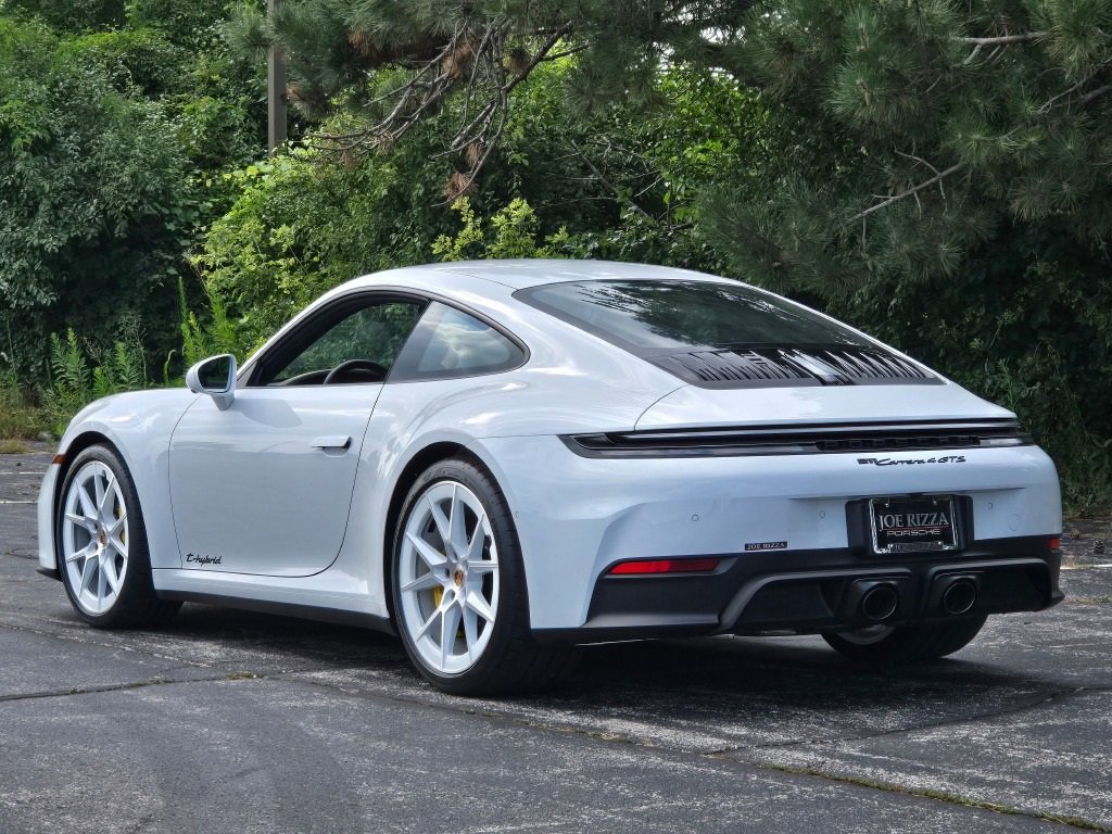 Certified 2025 Porsche 911 Carrera 4 GTS image 3